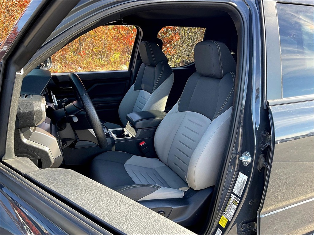 2024 Toyota Tacoma TRD Off-Road - Photo 9