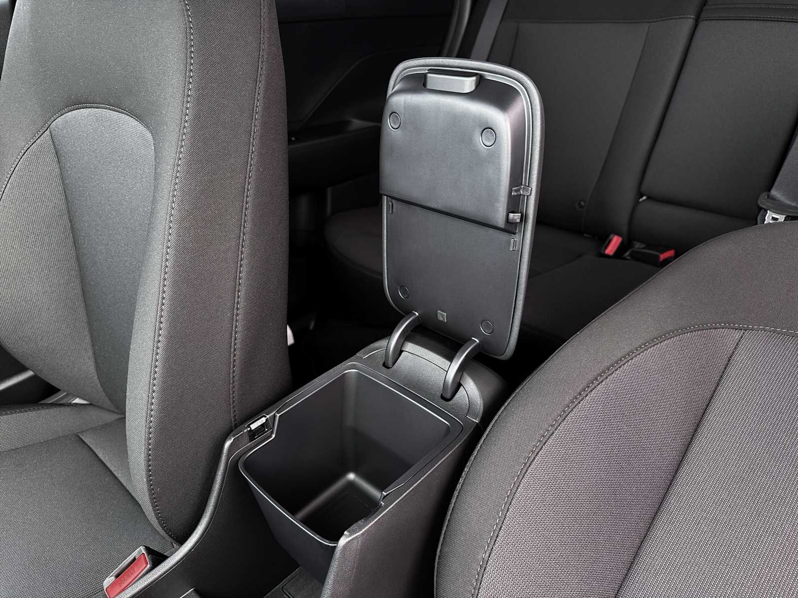 2026 Hyundai Kona SEL Sport - Photo 12