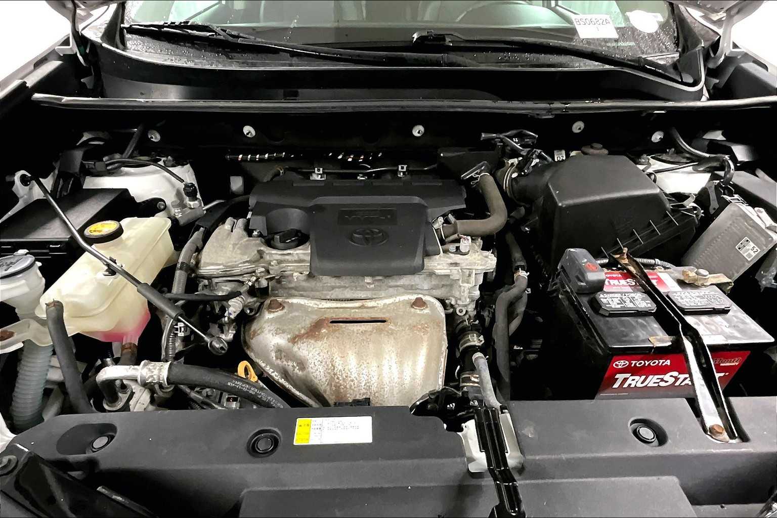 2017 Toyota RAV4 XLE - Photo 29