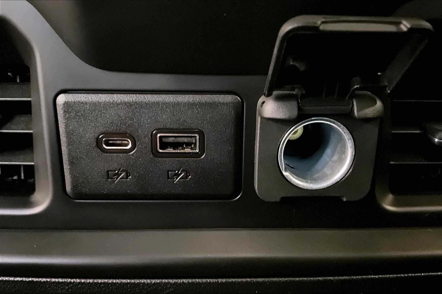 2022 Chevrolet Silverado 1500 LTD RST - Photo 27