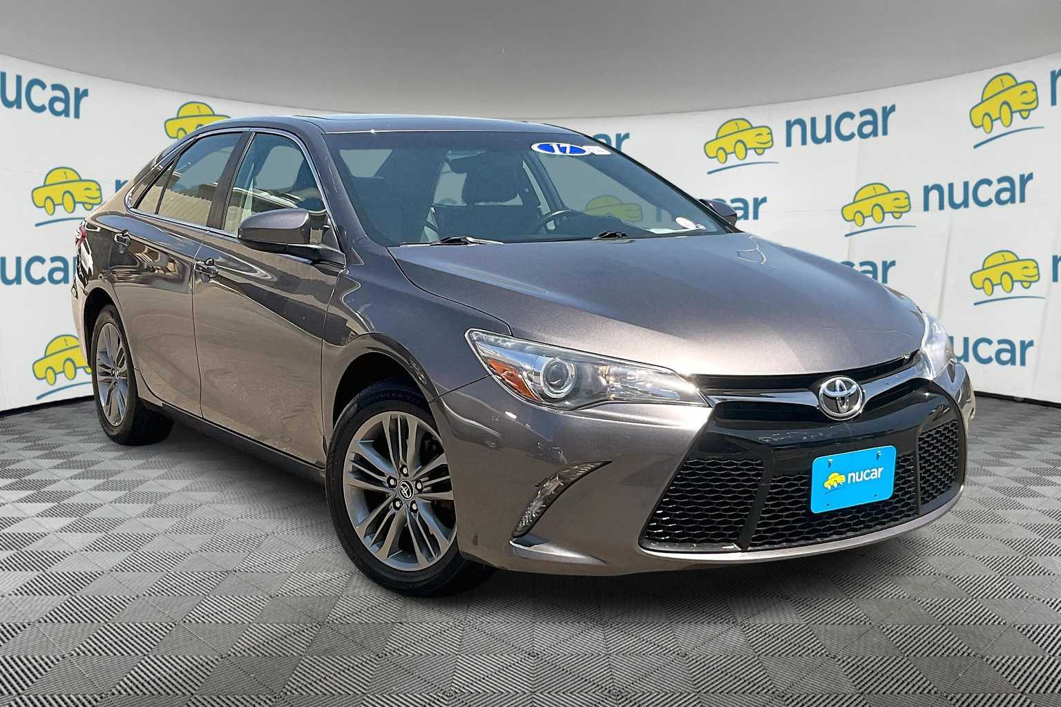 2017 Toyota Camry SE
