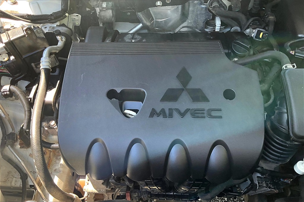 2018 Mitsubishi Outlander SE - Photo 35