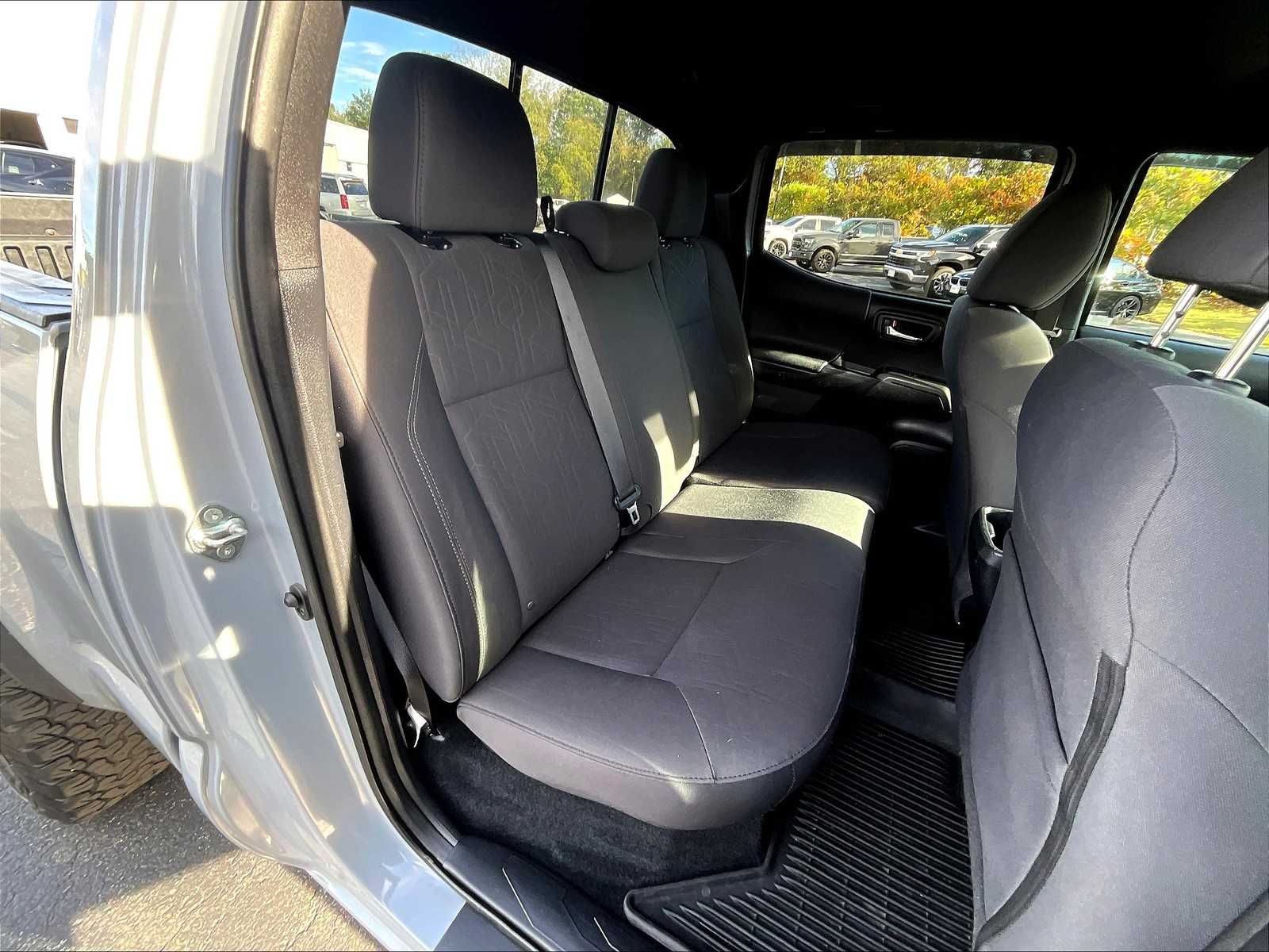 2019 Toyota Tacoma TRD Off Road - Photo 15