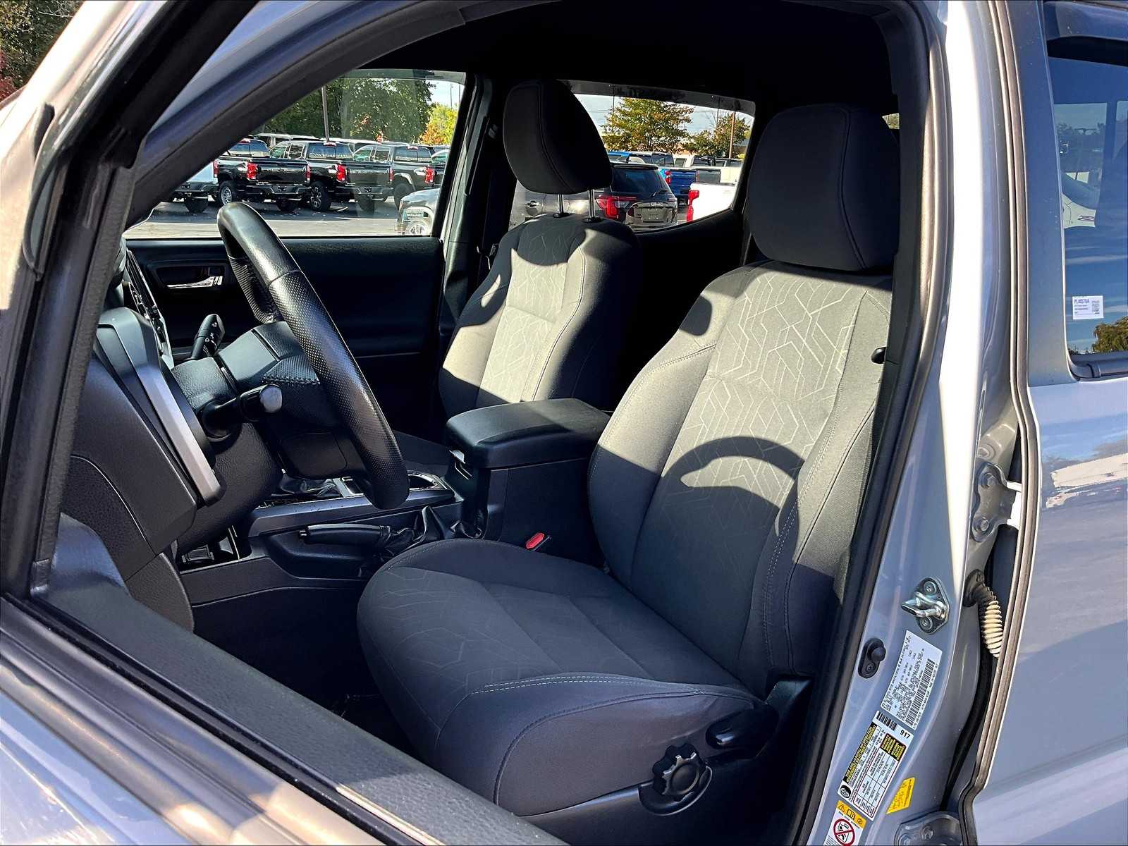 2019 Toyota Tacoma TRD Off Road - Photo 10
