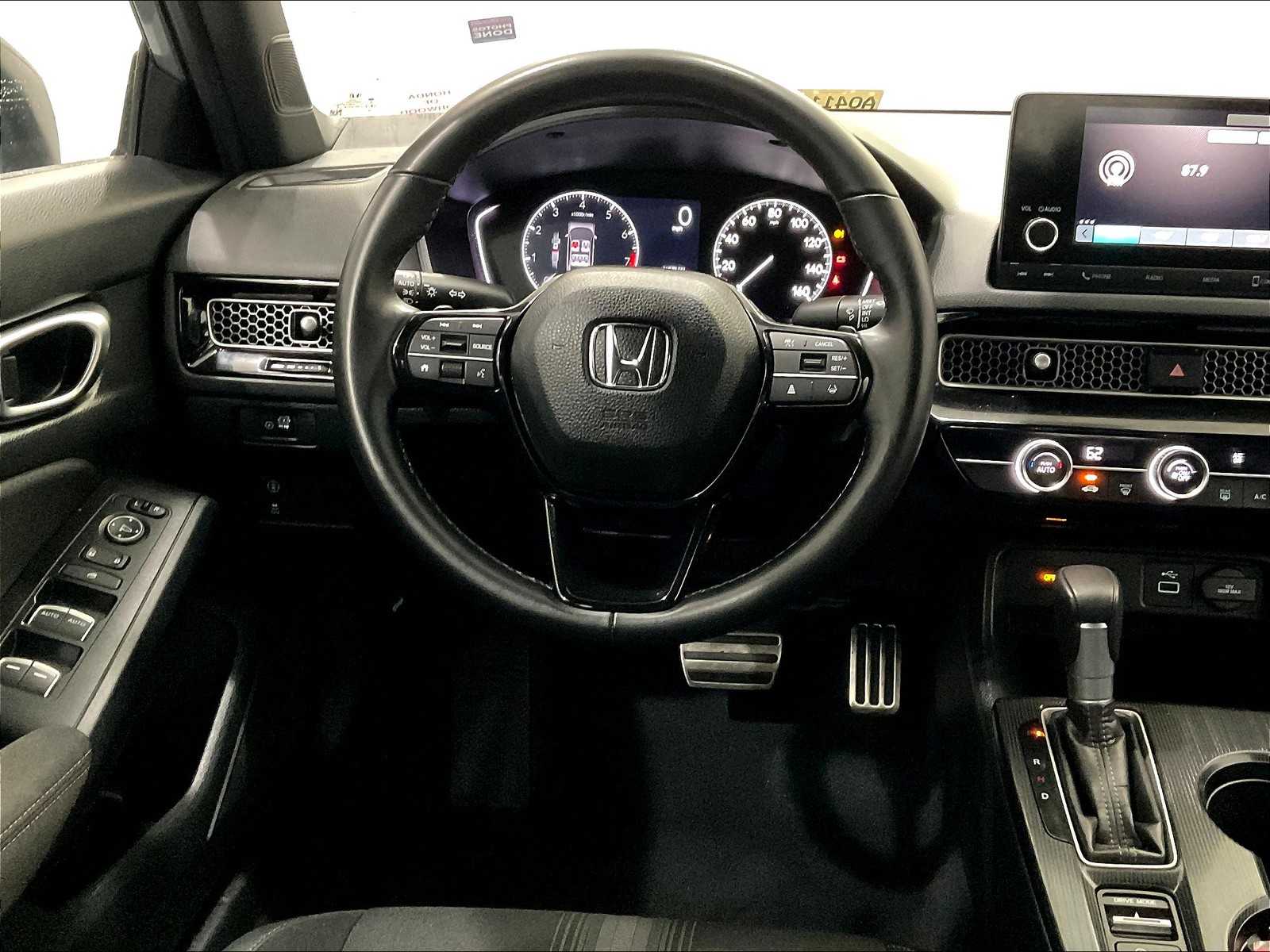 2024 Honda Civic Sport - Photo 17
