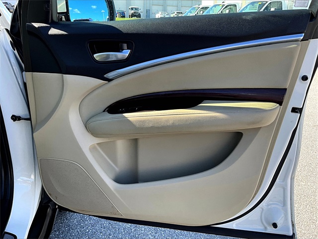 2016 Acura MDX 3.5L - Photo 12