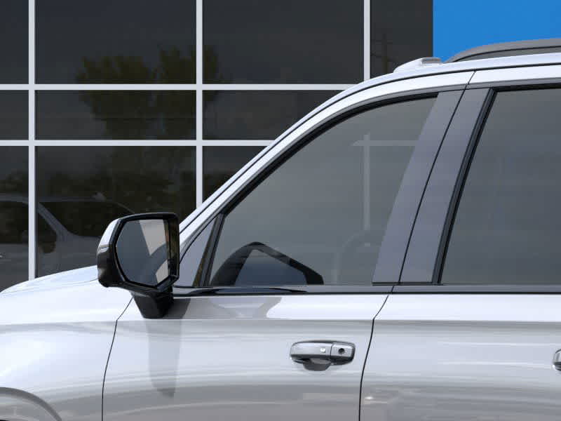 2025 Chevrolet Suburban RST - Photo 12