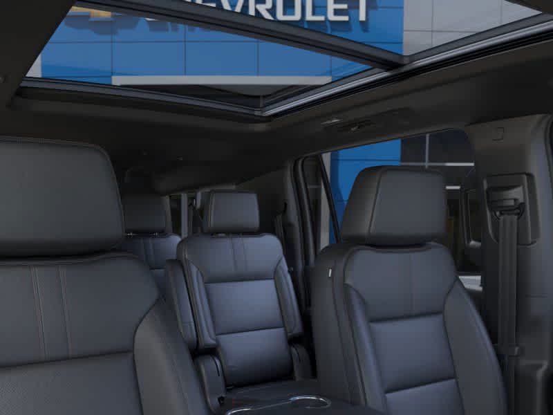 2025 Chevrolet Suburban RST - Photo 24