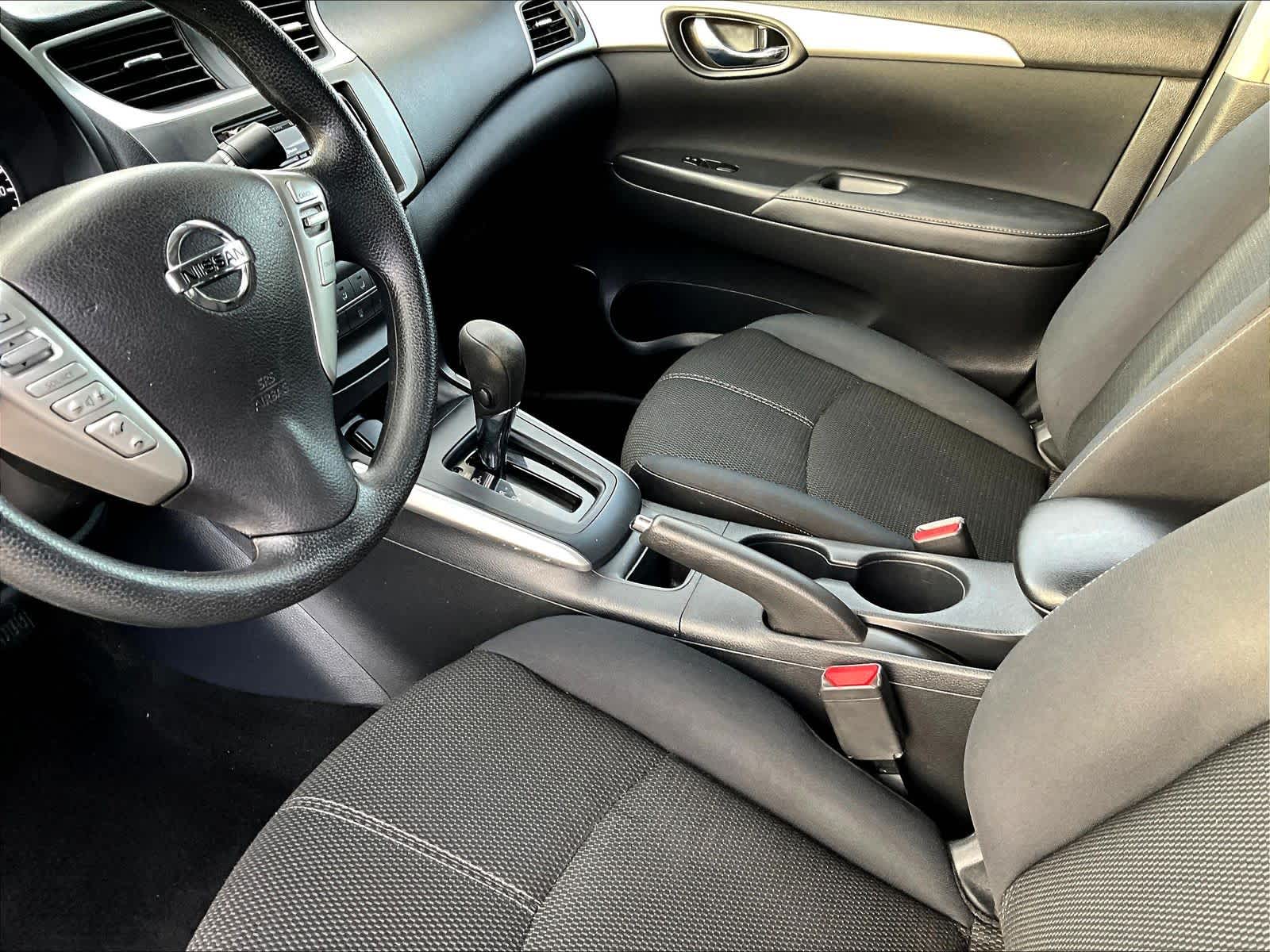 2016 Nissan Sentra S - Photo 20
