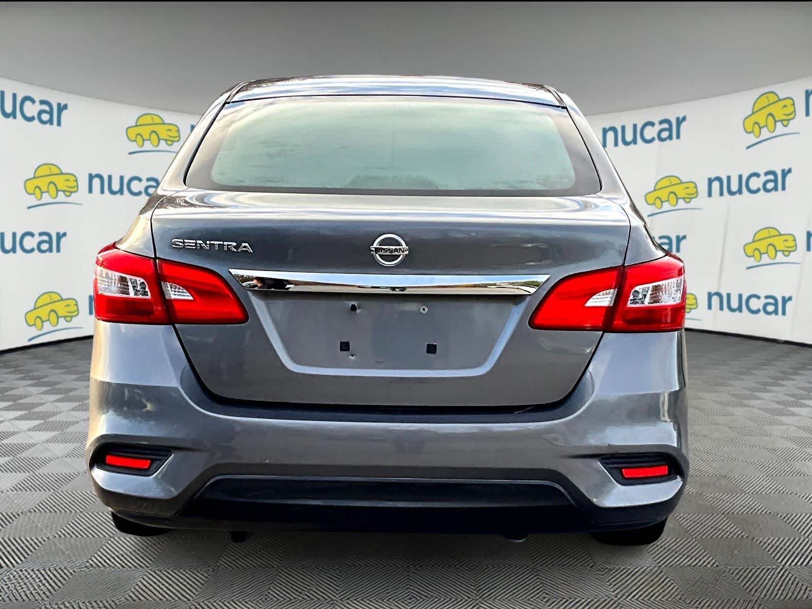 2016 Nissan Sentra S - Photo 5