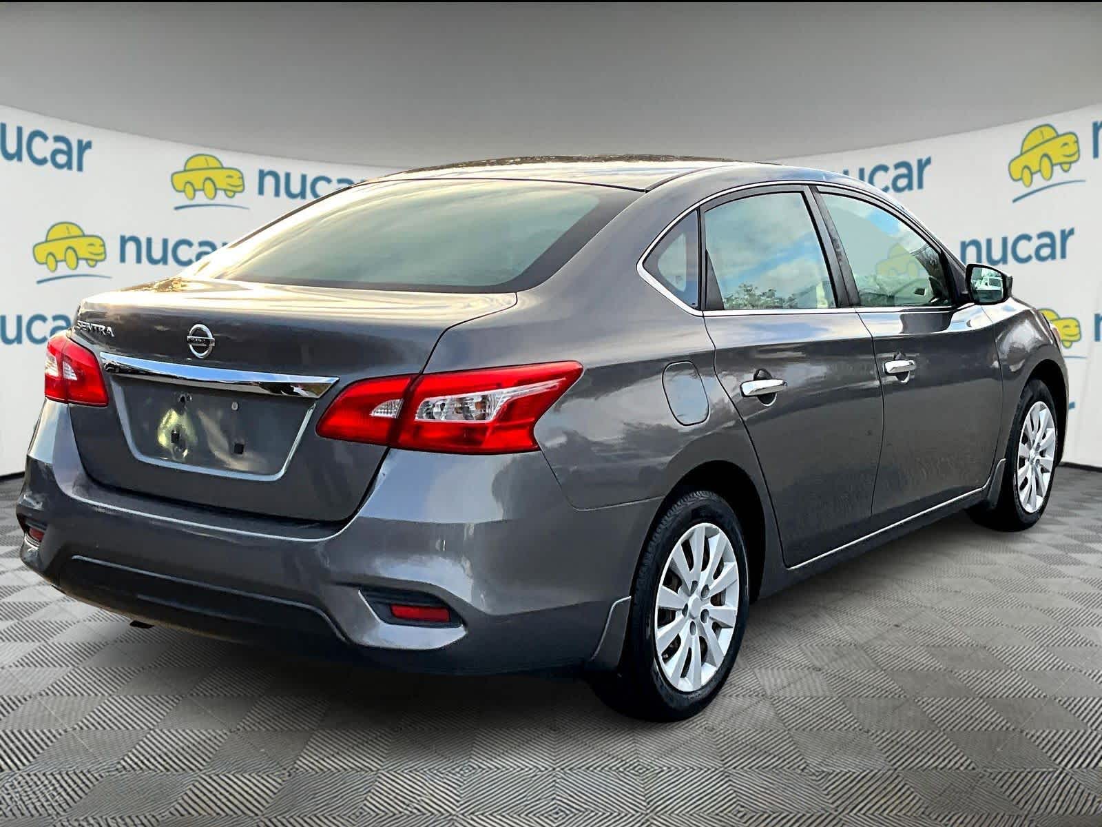 2016 Nissan Sentra S - Photo 6