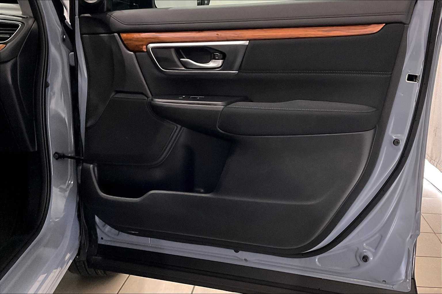 2022 Honda CR-V EX - Photo 12