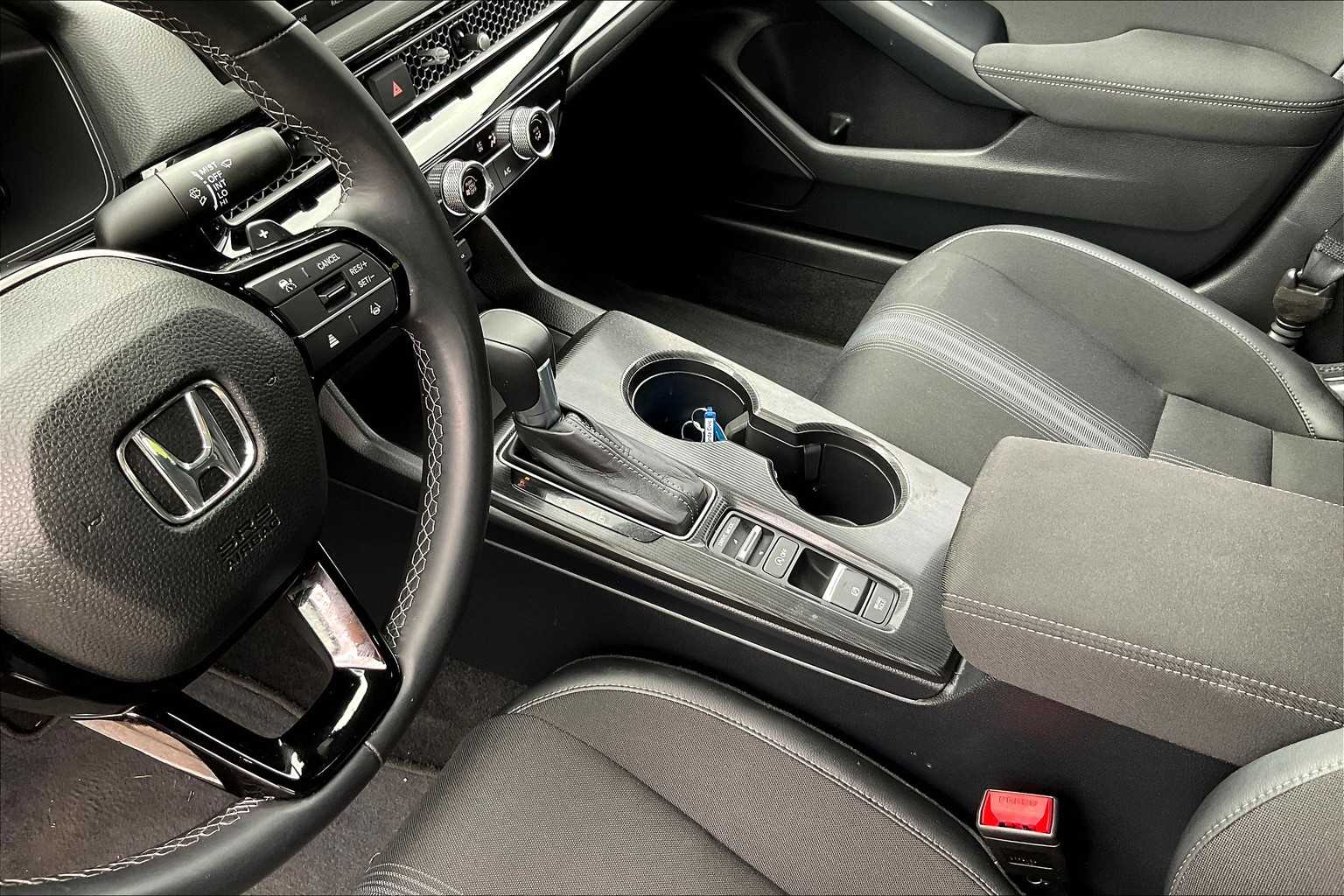 2024 Honda Civic Sport - Photo 20