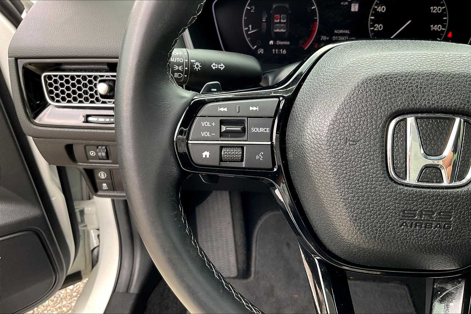 2024 Honda Civic Sport - Photo 22