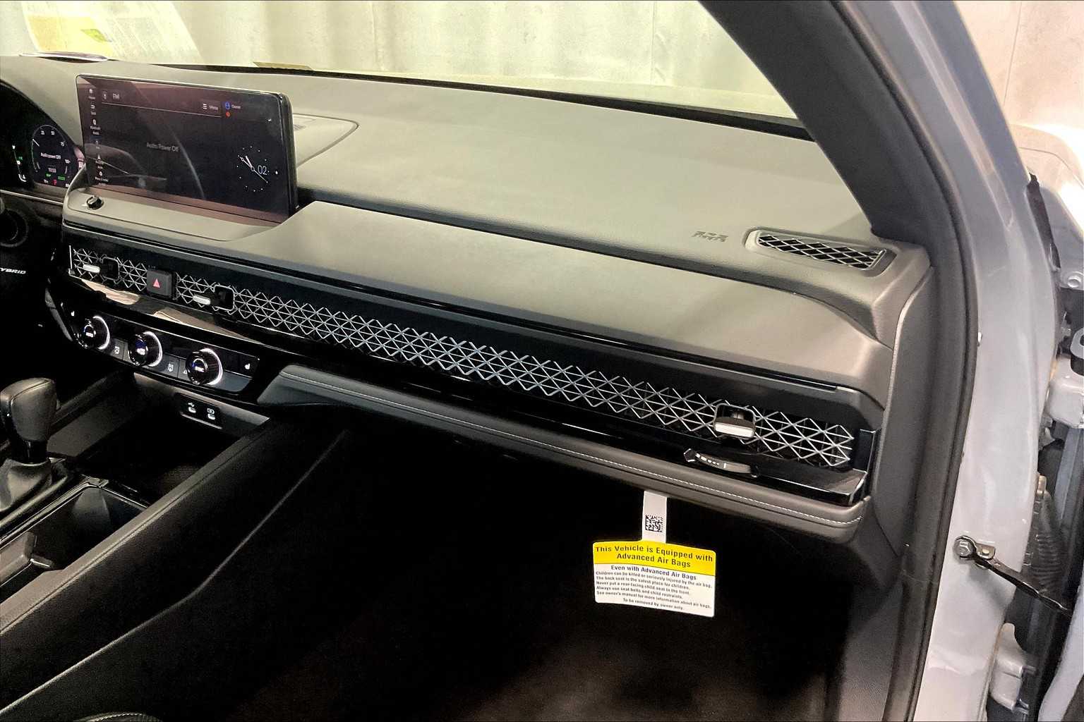 2024 Honda Accord Hybrid Sport-L - Photo 13