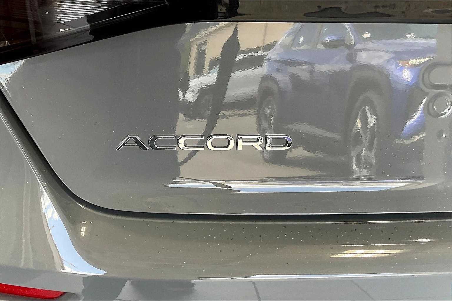 2024 Honda Accord Hybrid Sport-L - Photo 29