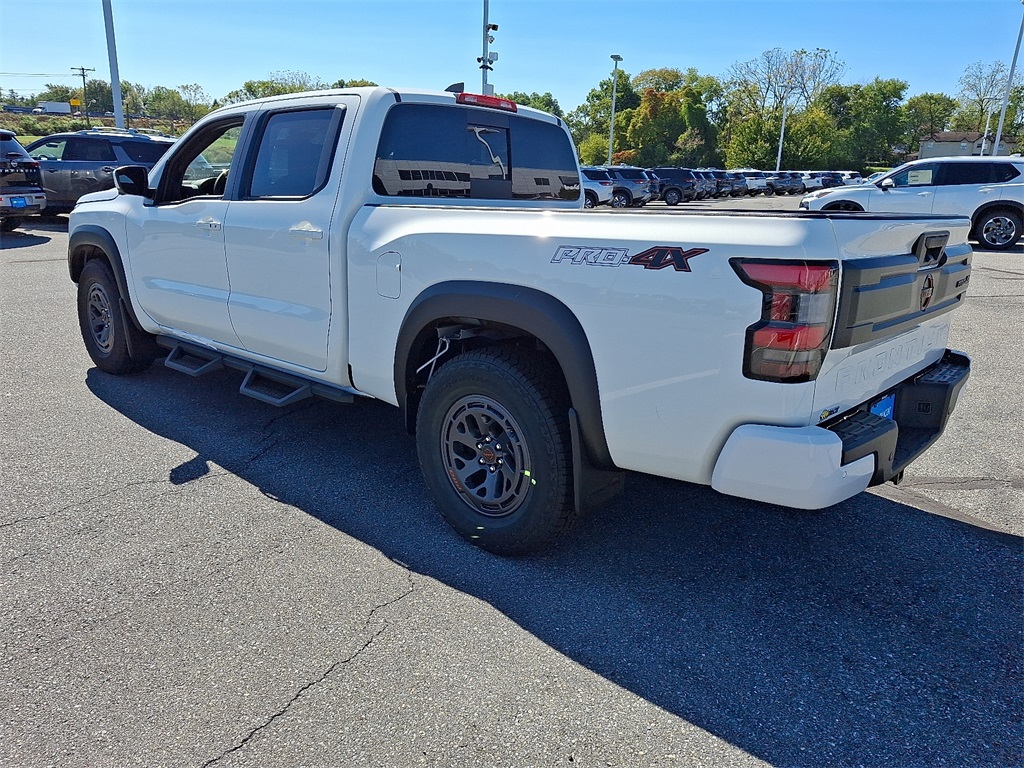 2026 Nissan Frontier PRO-4X - Photo 3