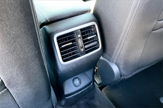 2022 Kia Sportage LX - Photo 27