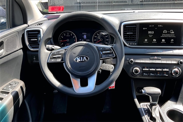 2022 Kia Sportage LX - Photo 5