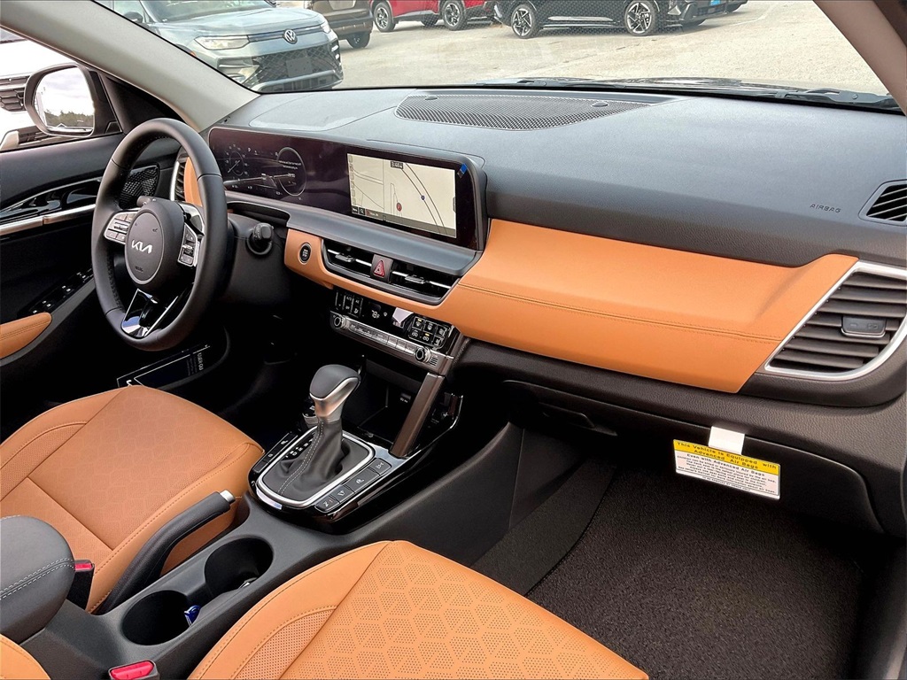 2026 Kia Seltos EX - Photo 10