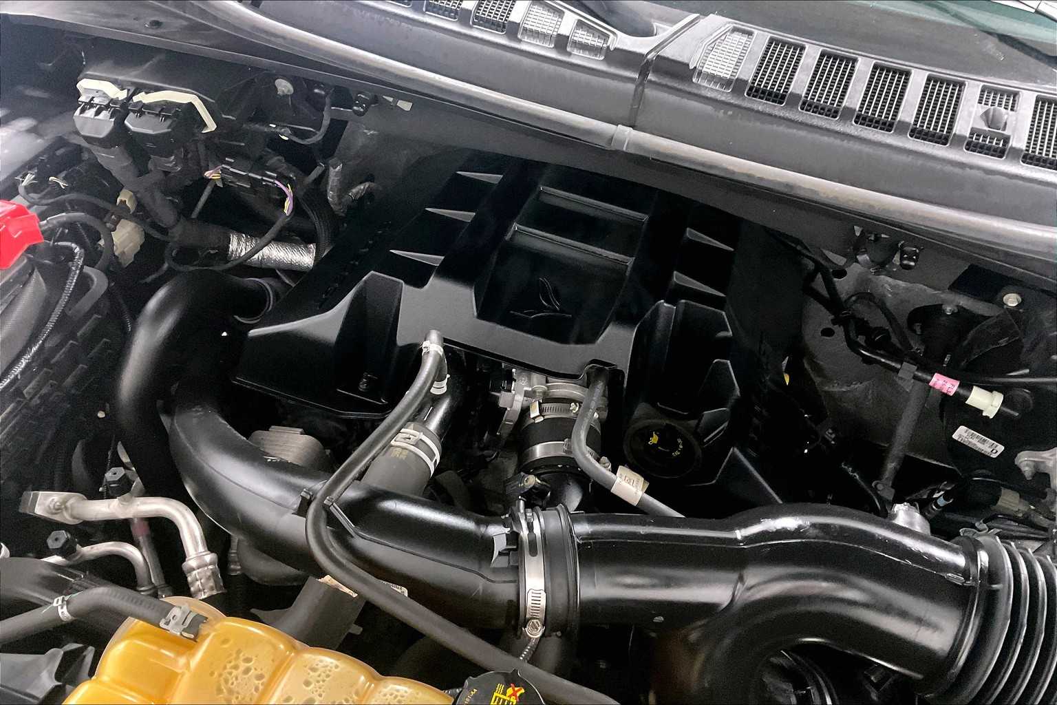 2015 Ford F-150 XL - Photo 34