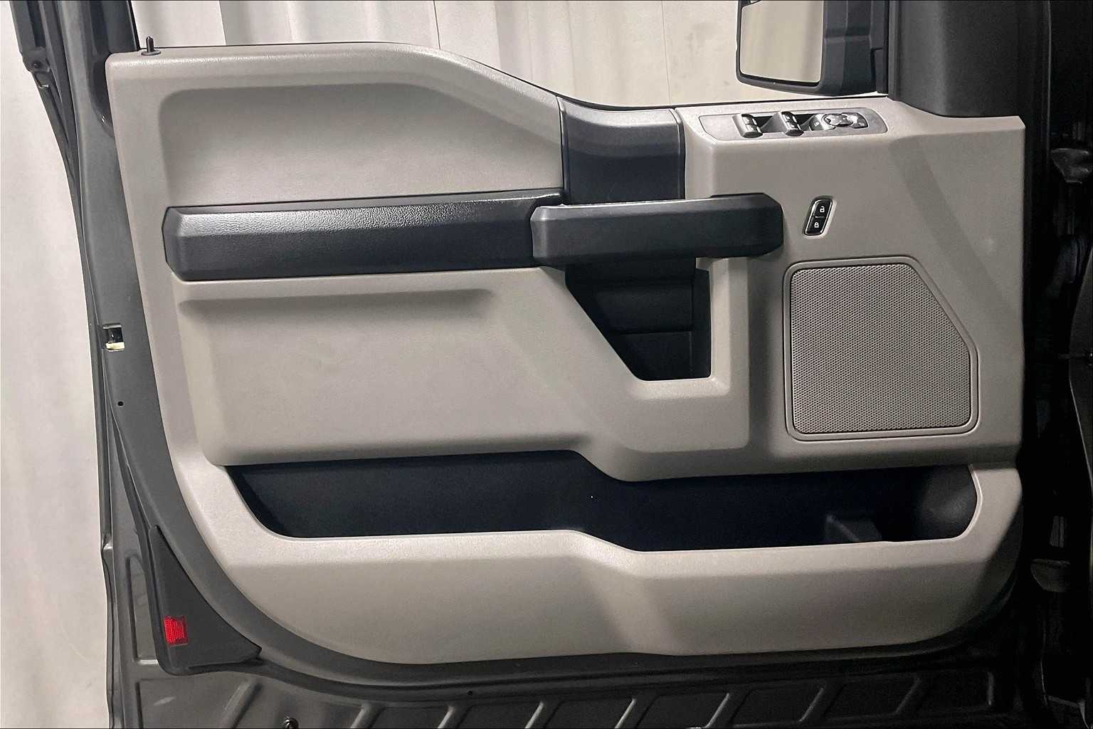 2015 Ford F-150 XL - Photo 9