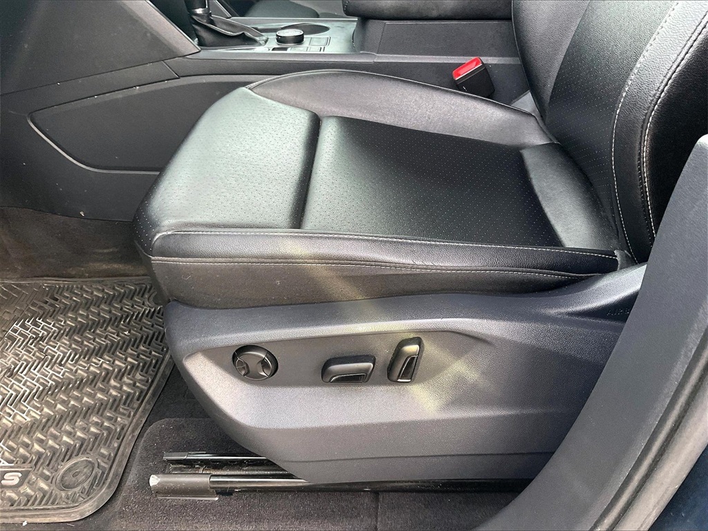 2018 Volkswagen Atlas 3.6L V6 SE - Photo 35