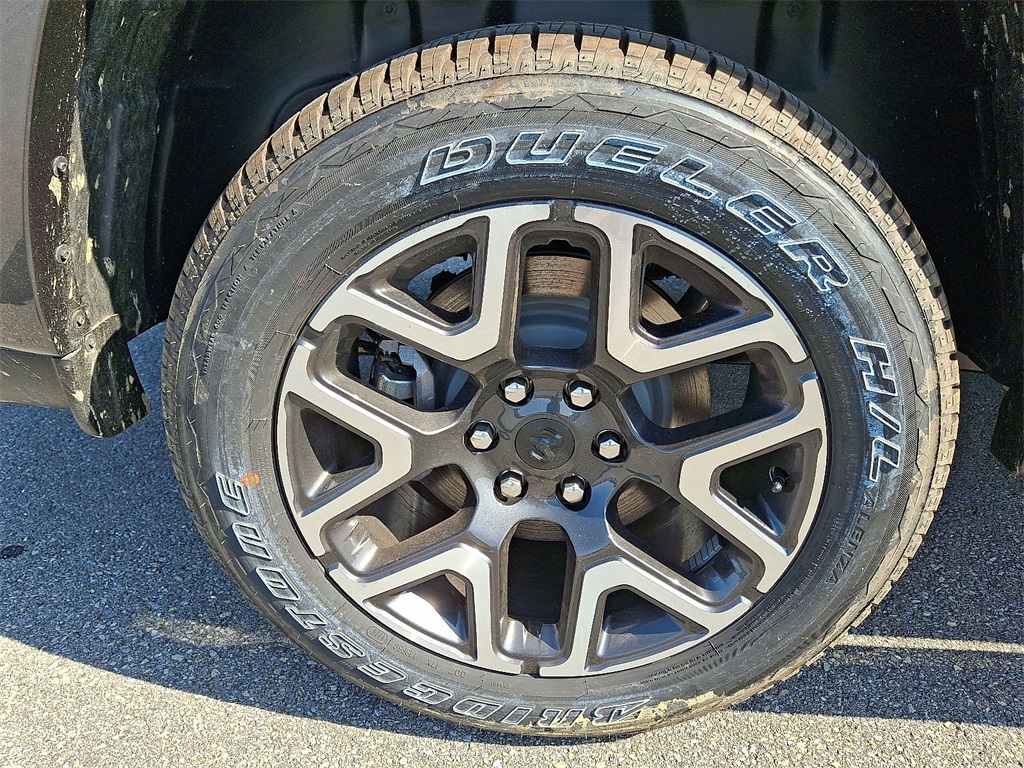 2025 Ram 1500 Laramie - Photo 5