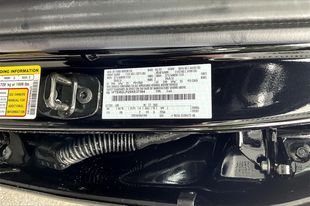 2025 Ford F-150 STX - Photo 16