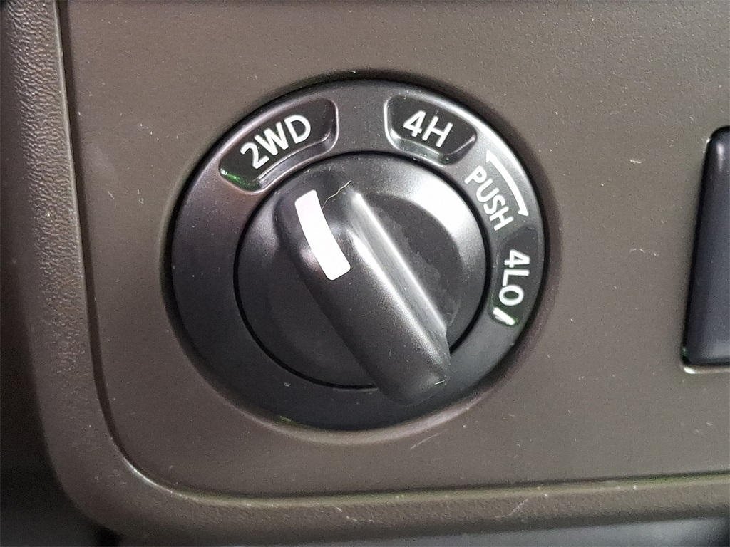 2010 Nissan Xterra Off-Road - Photo 23