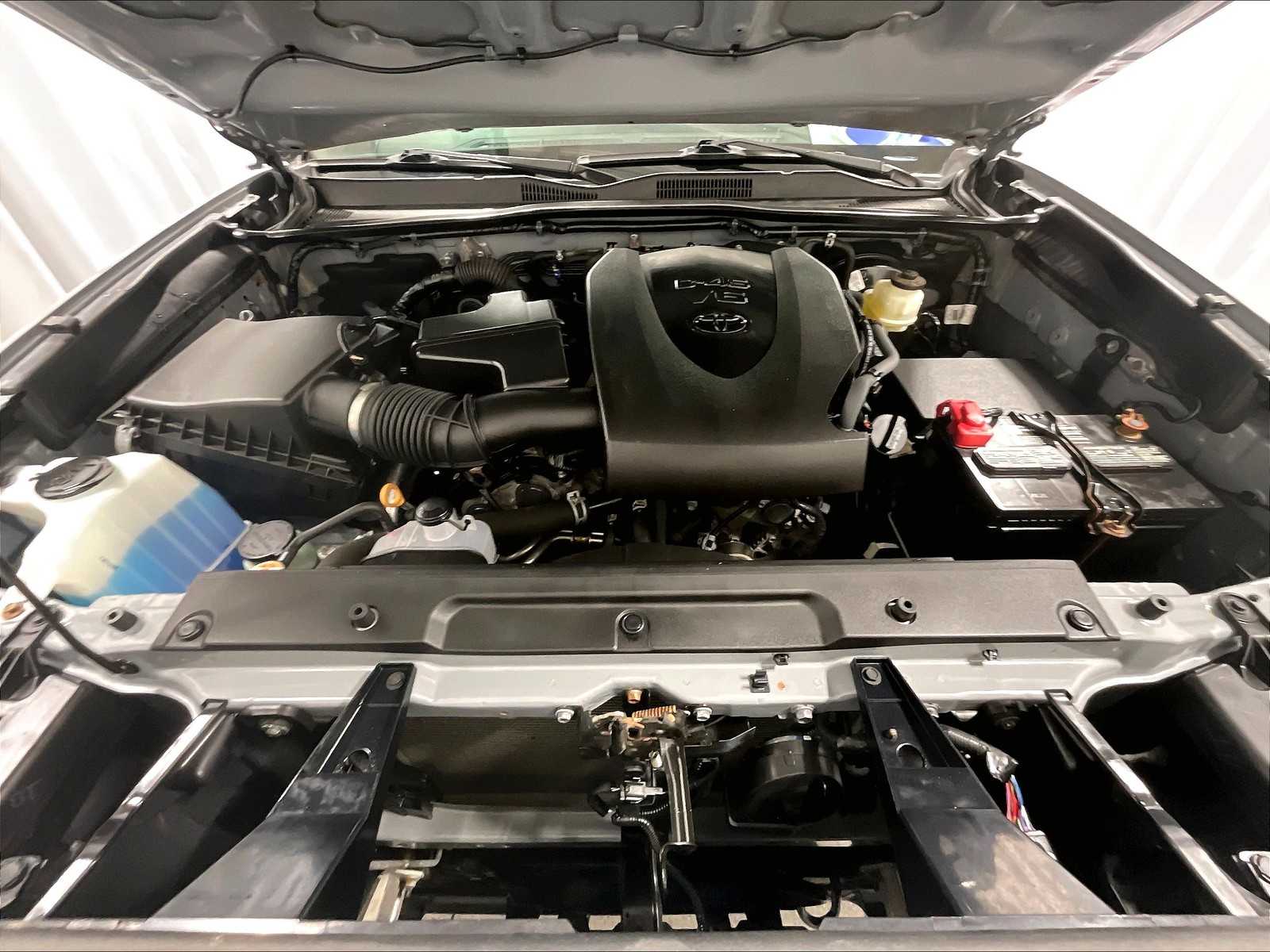 2021 Toyota Tacoma Limited - Photo 30