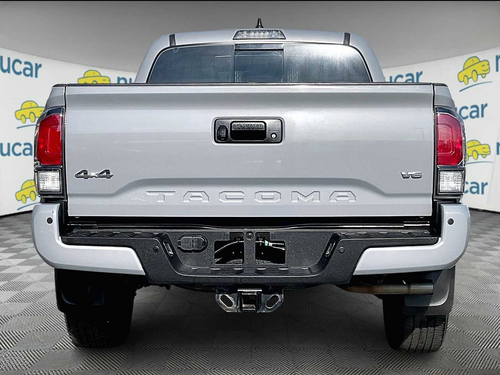 2021 Toyota Tacoma Limited - Photo 5