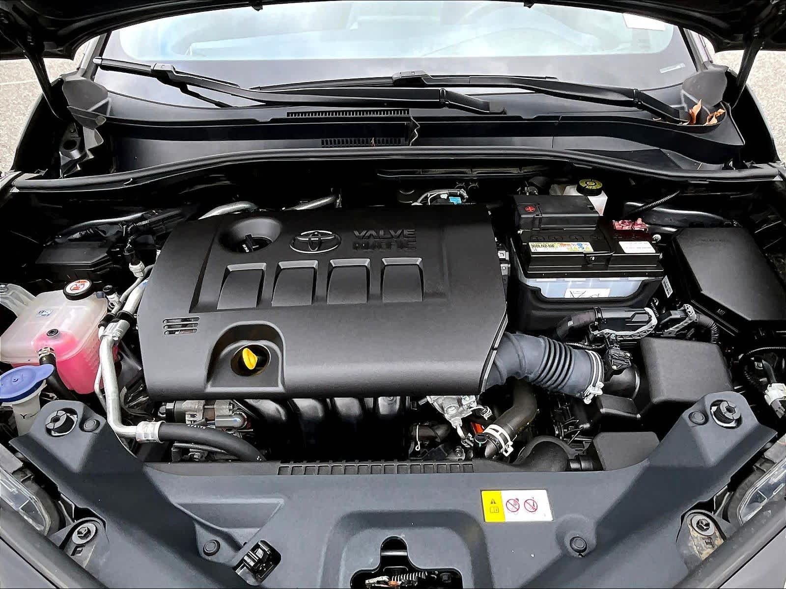 2022 Toyota C-HR XLE - Photo 28