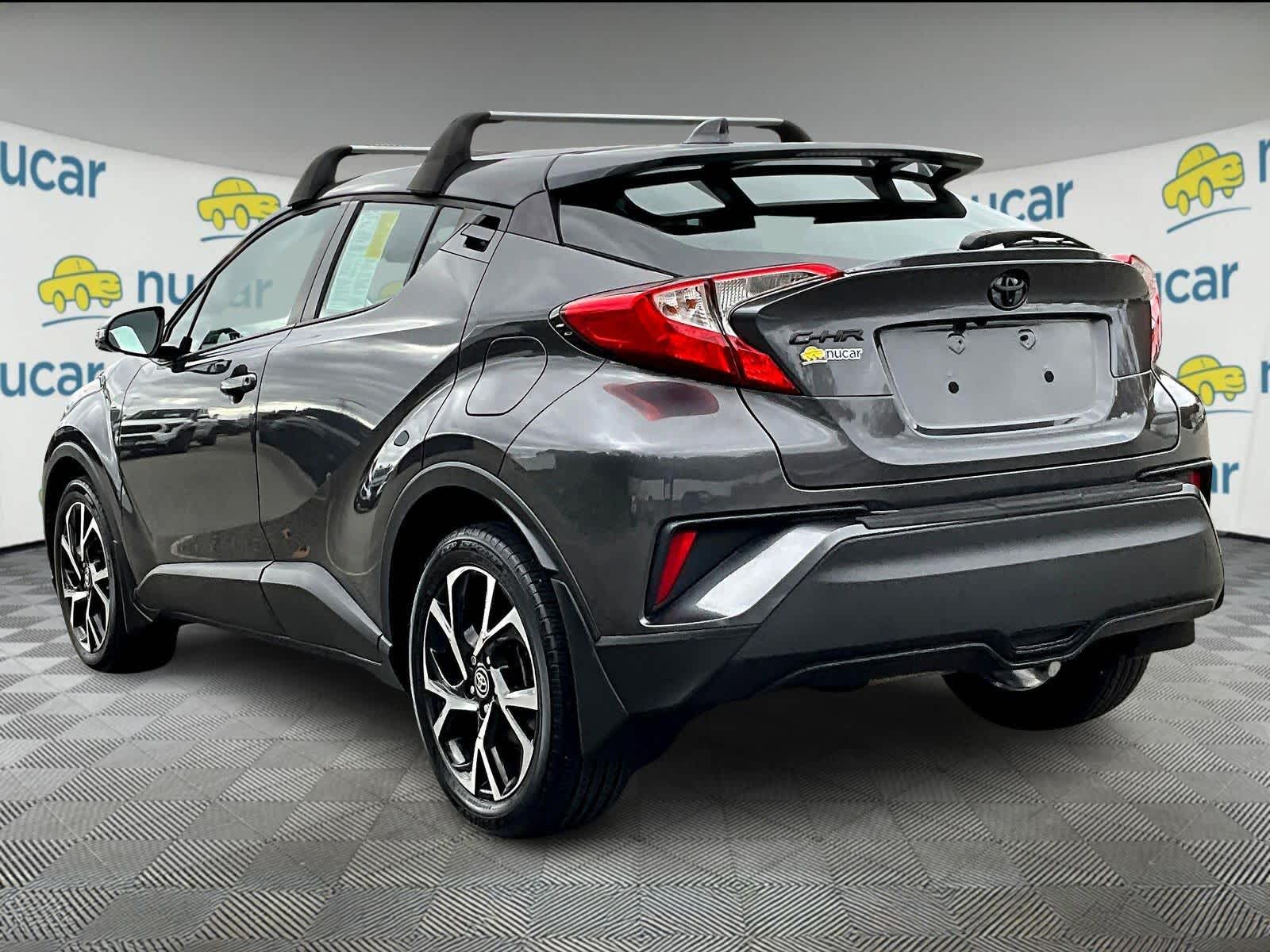 2022 Toyota C-HR XLE - Photo 4