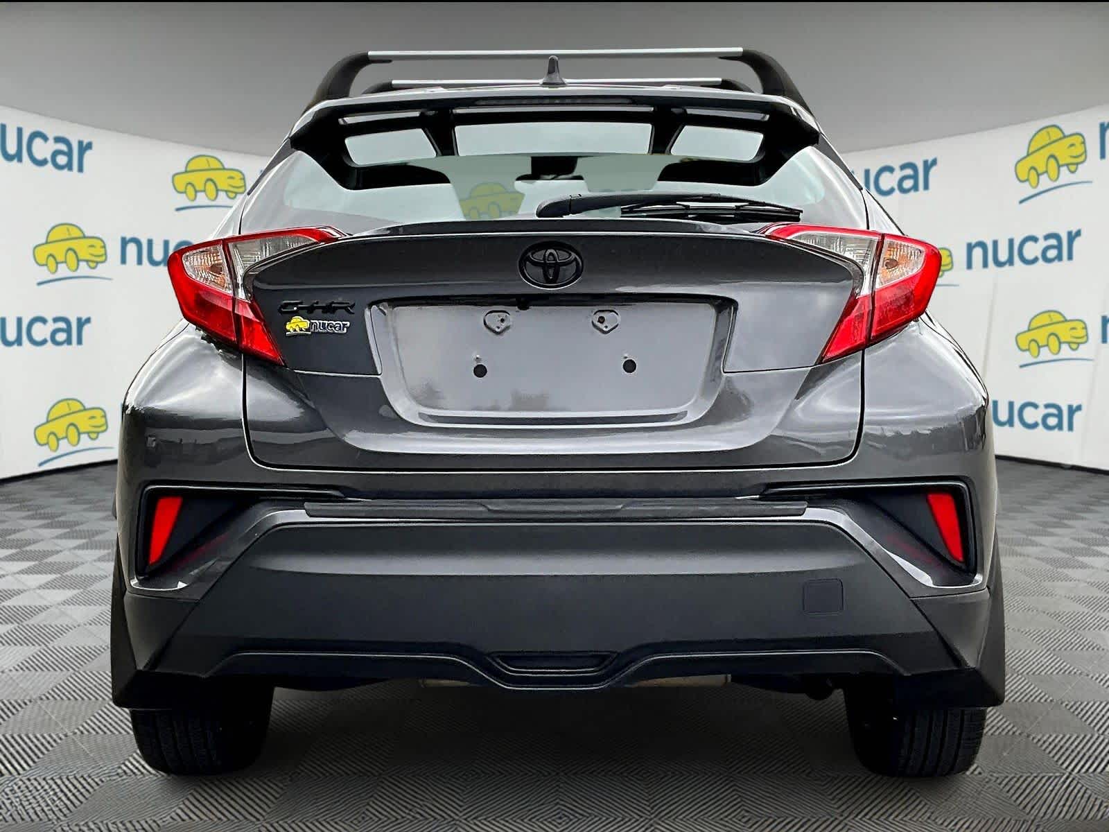 2022 Toyota C-HR XLE - Photo 5