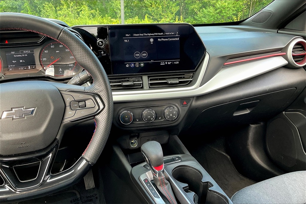 2024 Chevrolet Trax 1RS - Photo 17