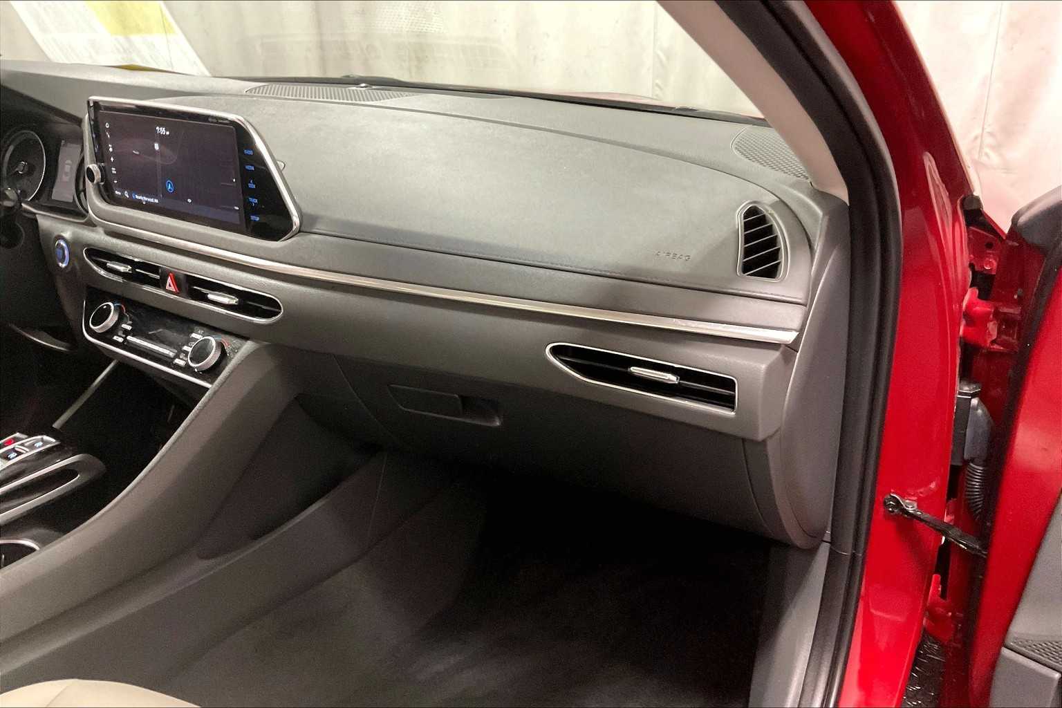 2023 Hyundai Sonata SEL - Photo 13