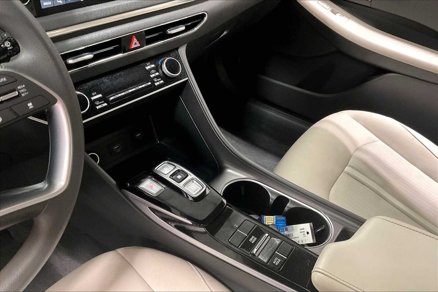 2023 Hyundai Sonata SEL - Photo 20