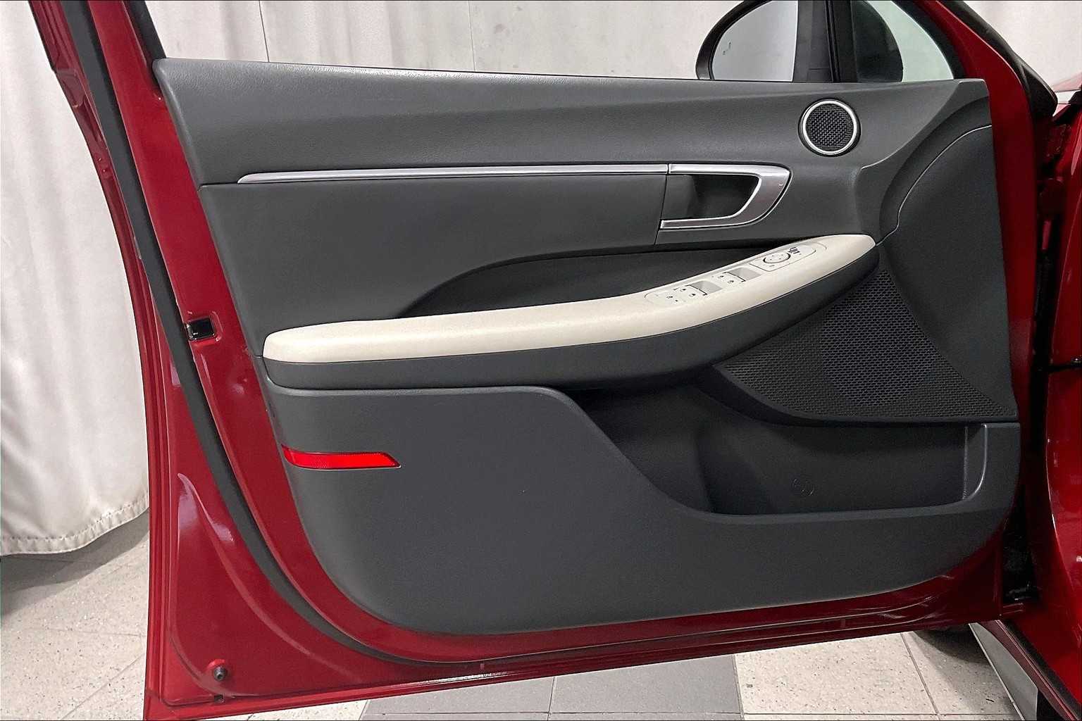 2023 Hyundai Sonata SEL - Photo 9