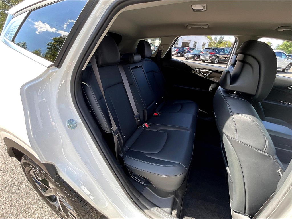 2023 Kia Sportage Hybrid EX - Photo 18