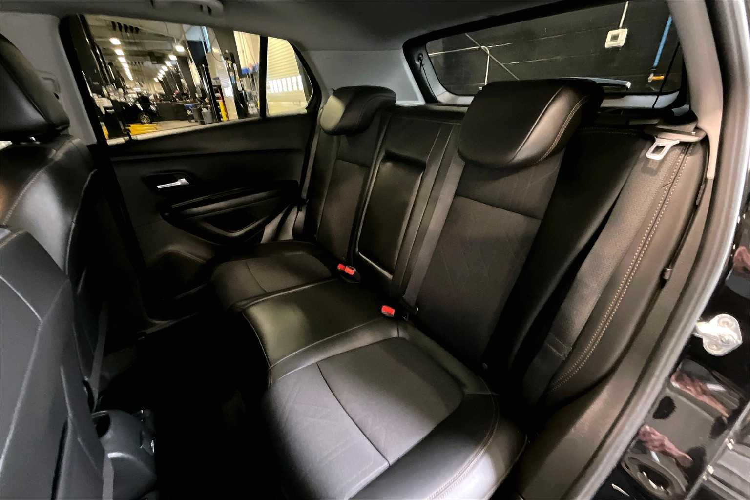 2022 Chevrolet Trax LT - Photo 15