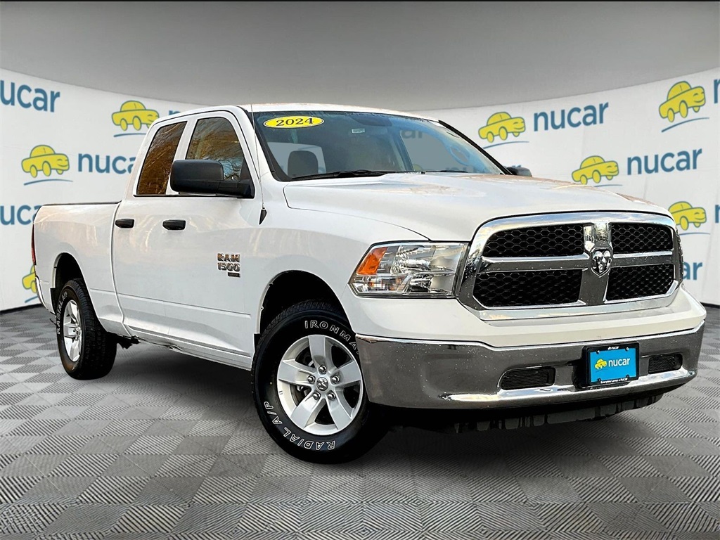 2024 Ram 1500 Classic SLT
