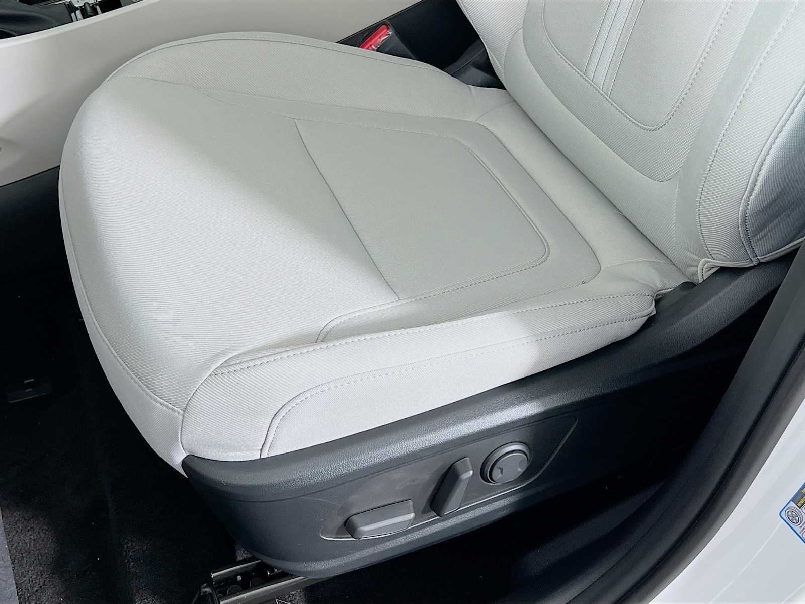 2025 Hyundai Tucson SEL - Photo 17