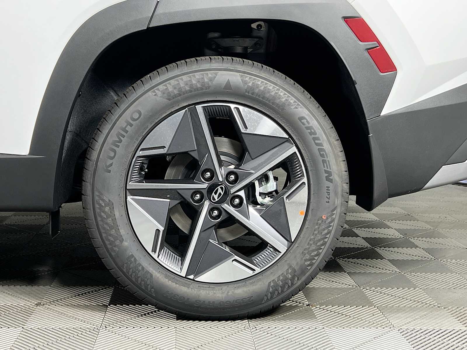 2025 Hyundai Tucson SEL - Photo 19