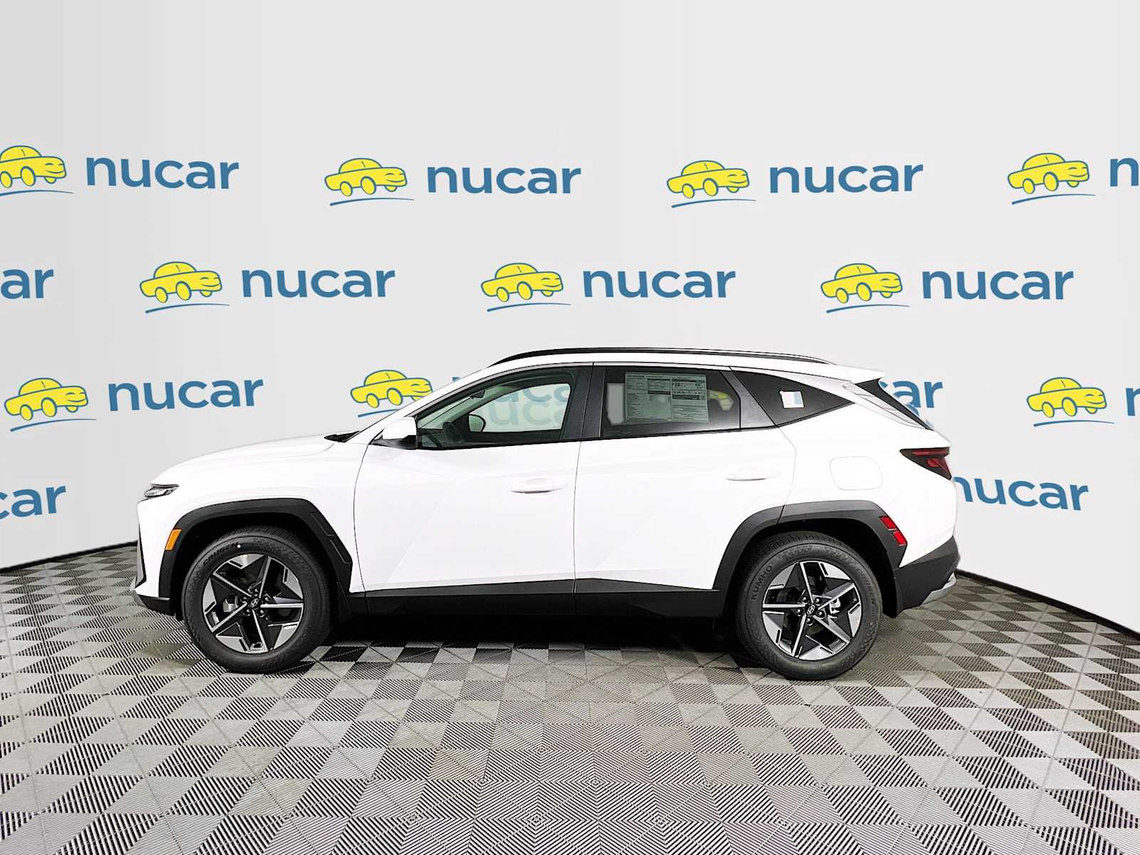 2025 Hyundai Tucson SEL - Photo 3