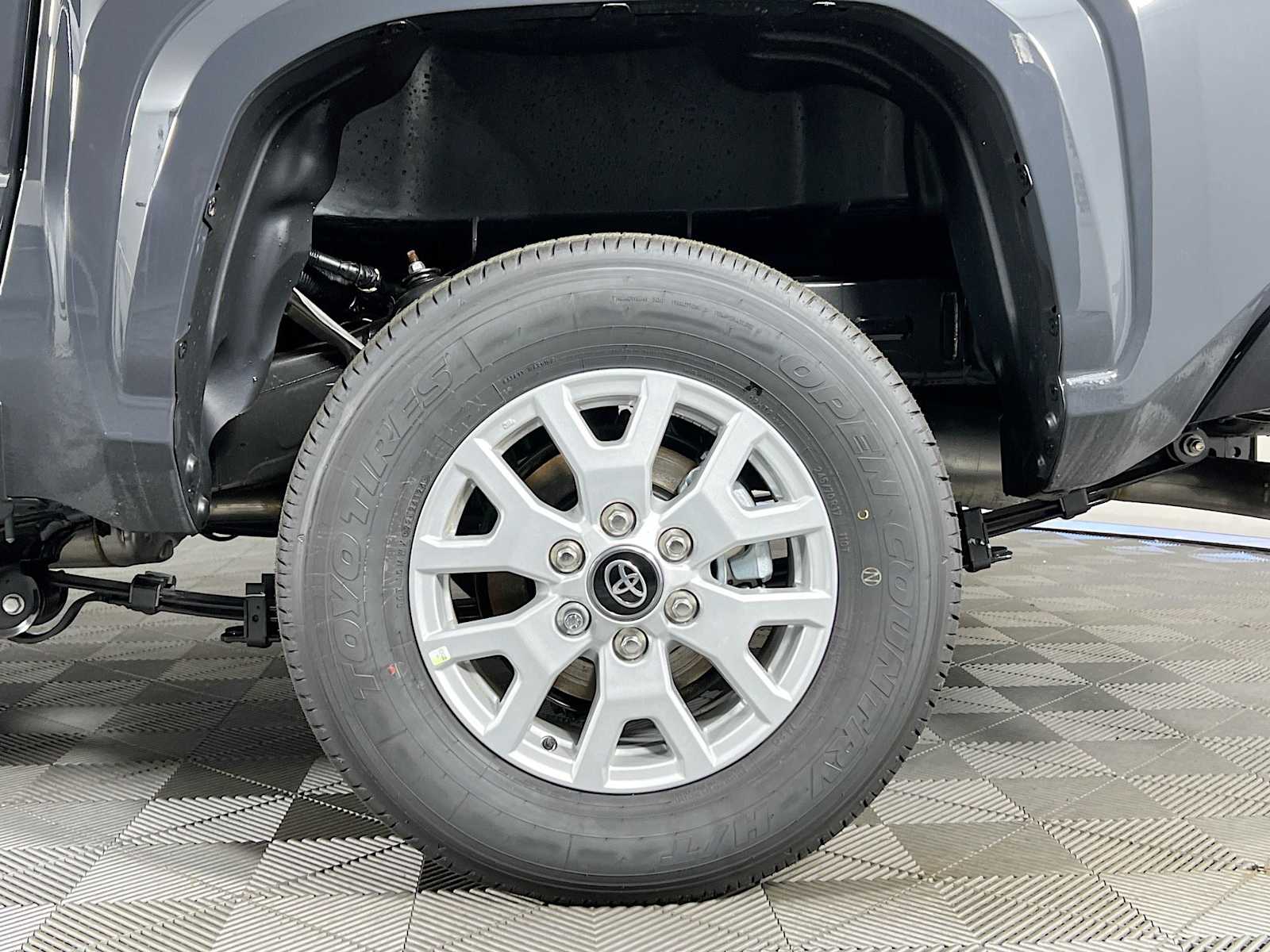 2025 Toyota Tacoma SR - Photo 18
