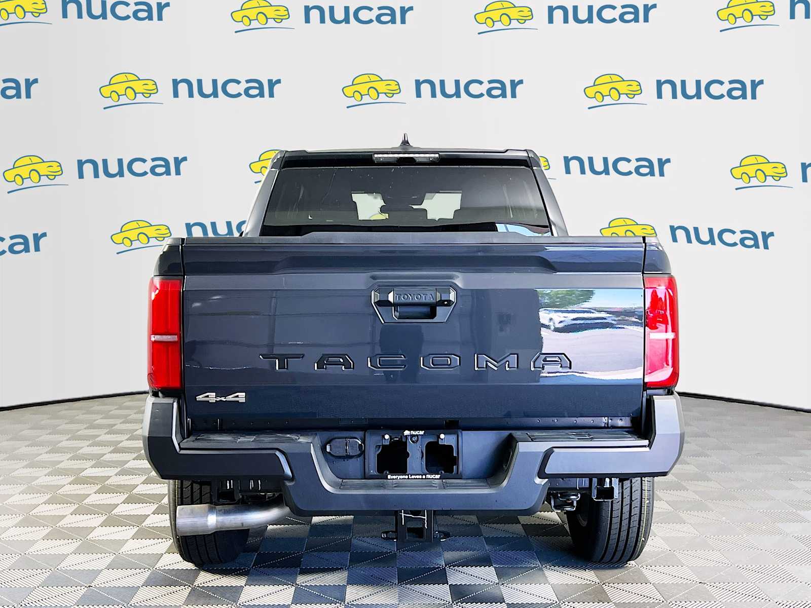 2025 Toyota Tacoma SR - Photo 5