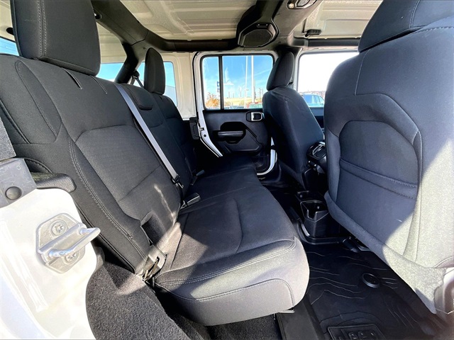 2021 Jeep Wrangler Unlimited Willys - Photo 15