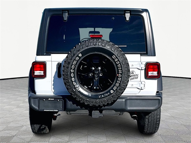 2021 Jeep Wrangler Unlimited Willys - Photo 5