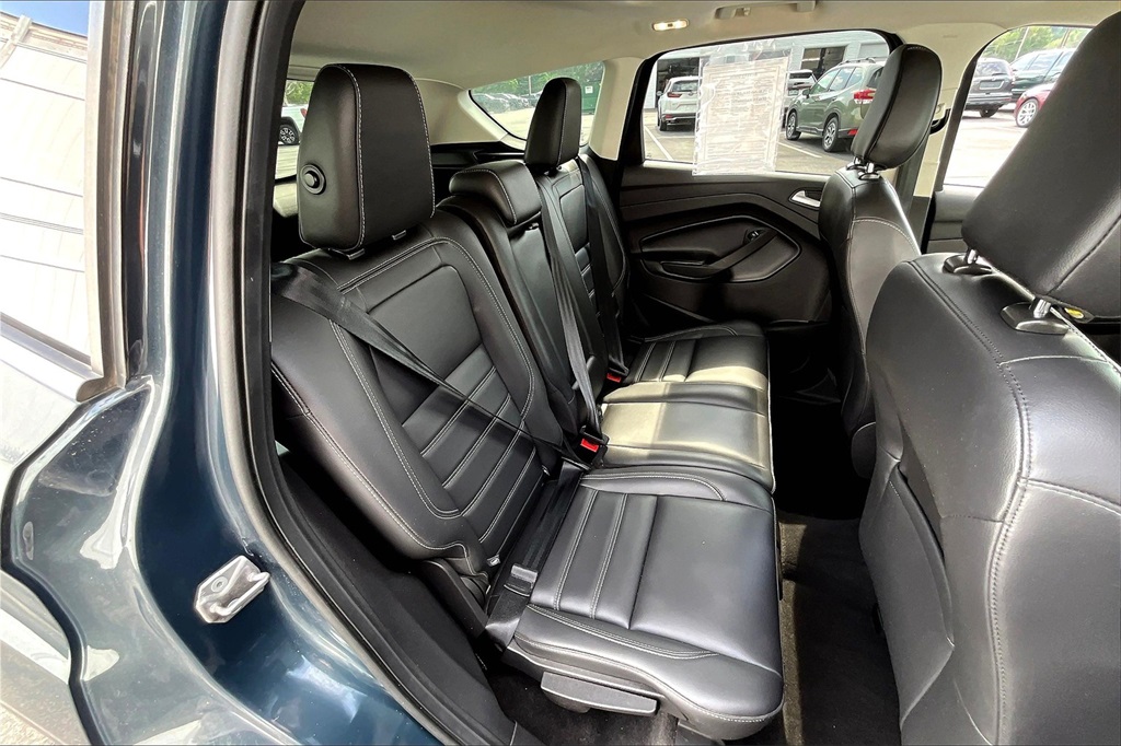 2019 Ford Escape SEL - Photo 16